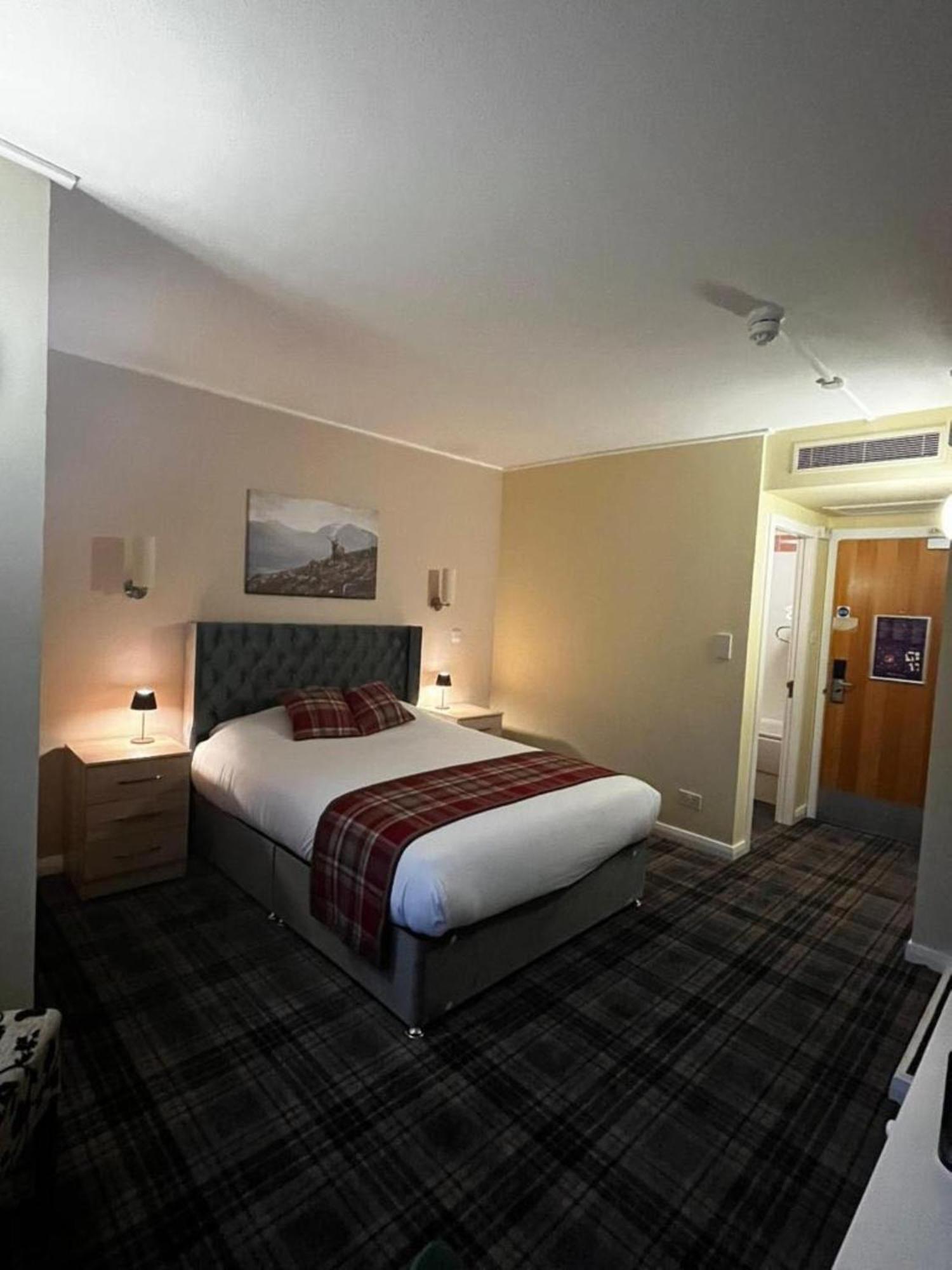 Britannia Inn Глазгоу Екстериор снимка